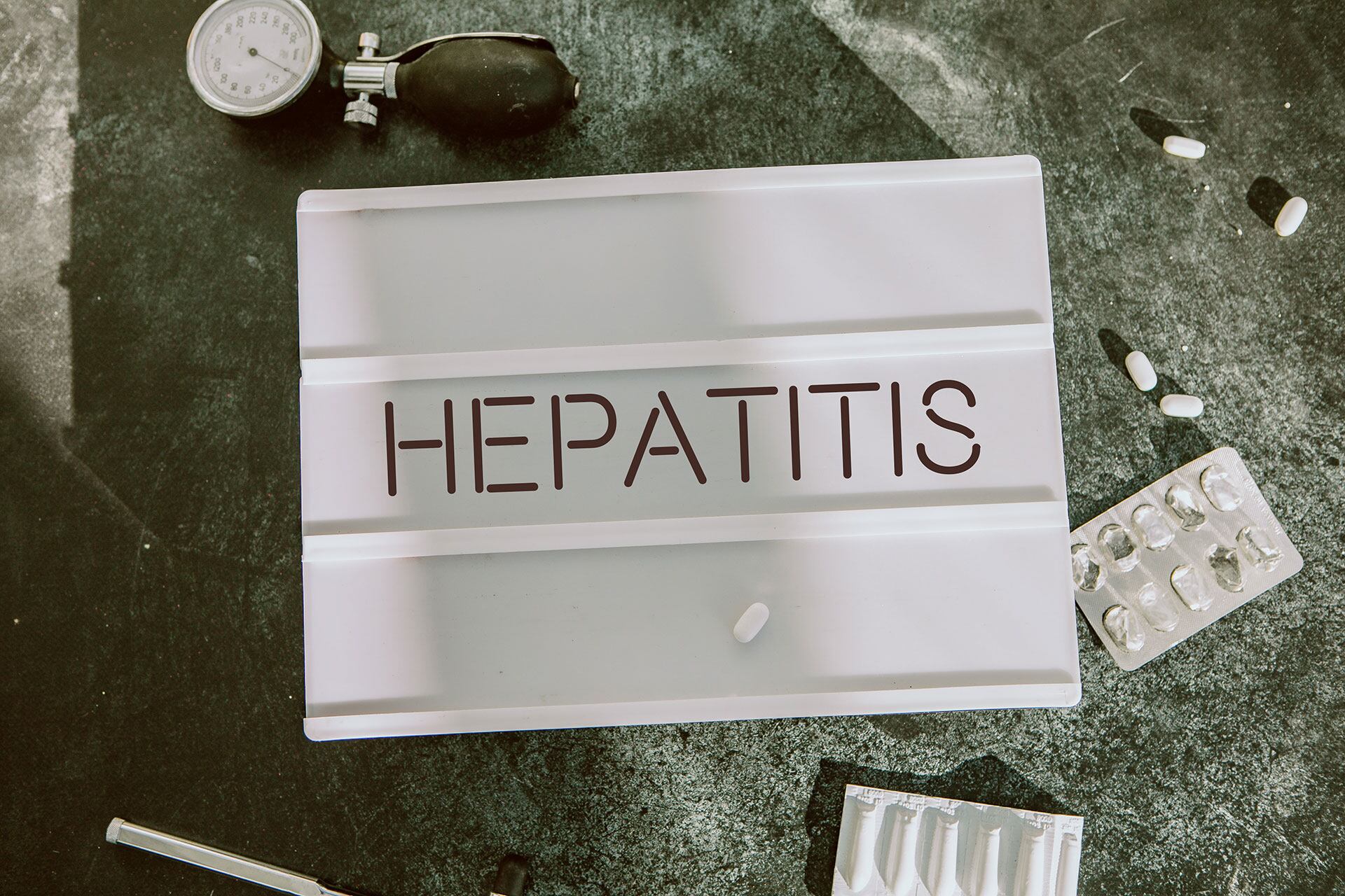 HEPATITIS HIGADO