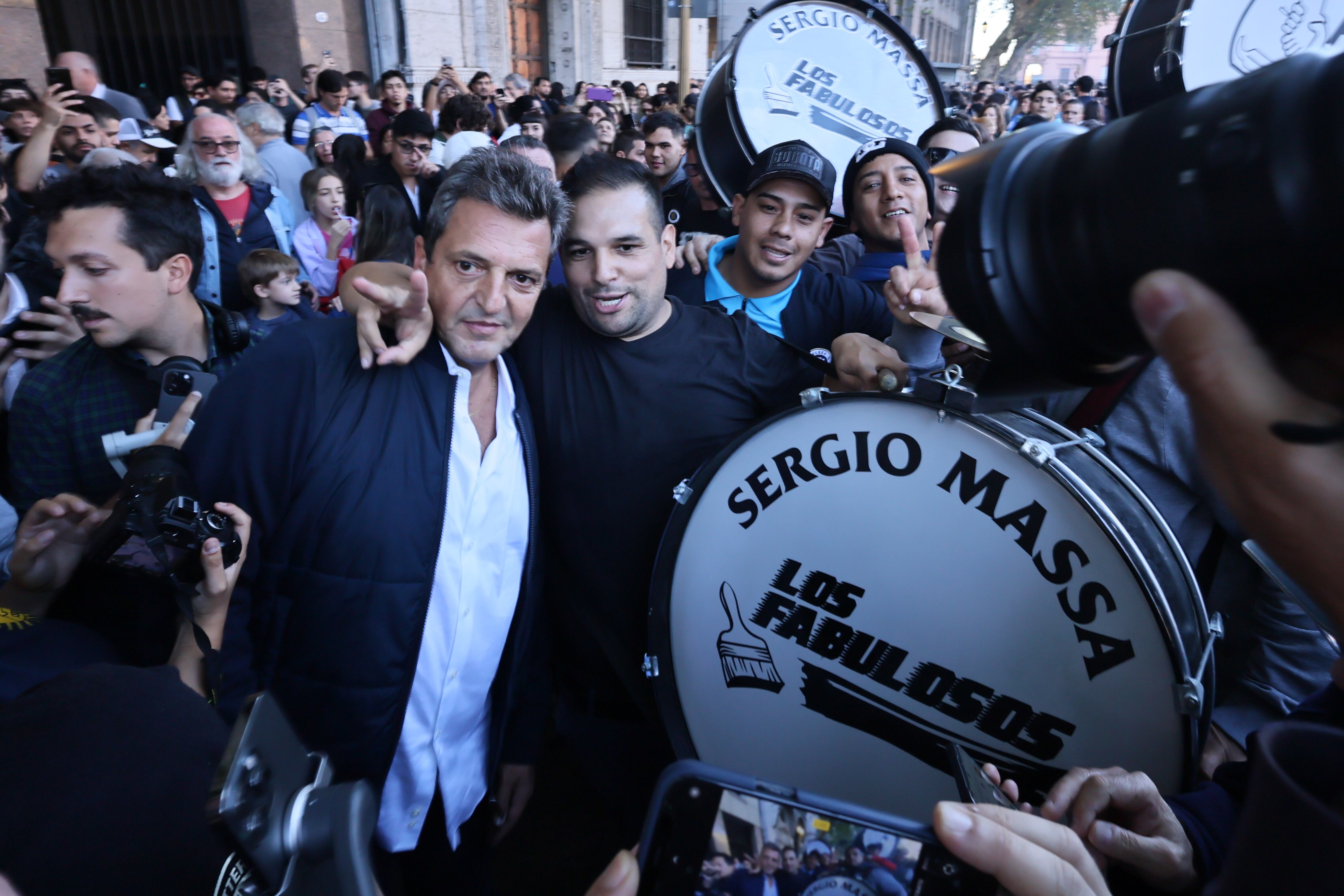 Marcha universitaria federal 23A - Sergio Massa