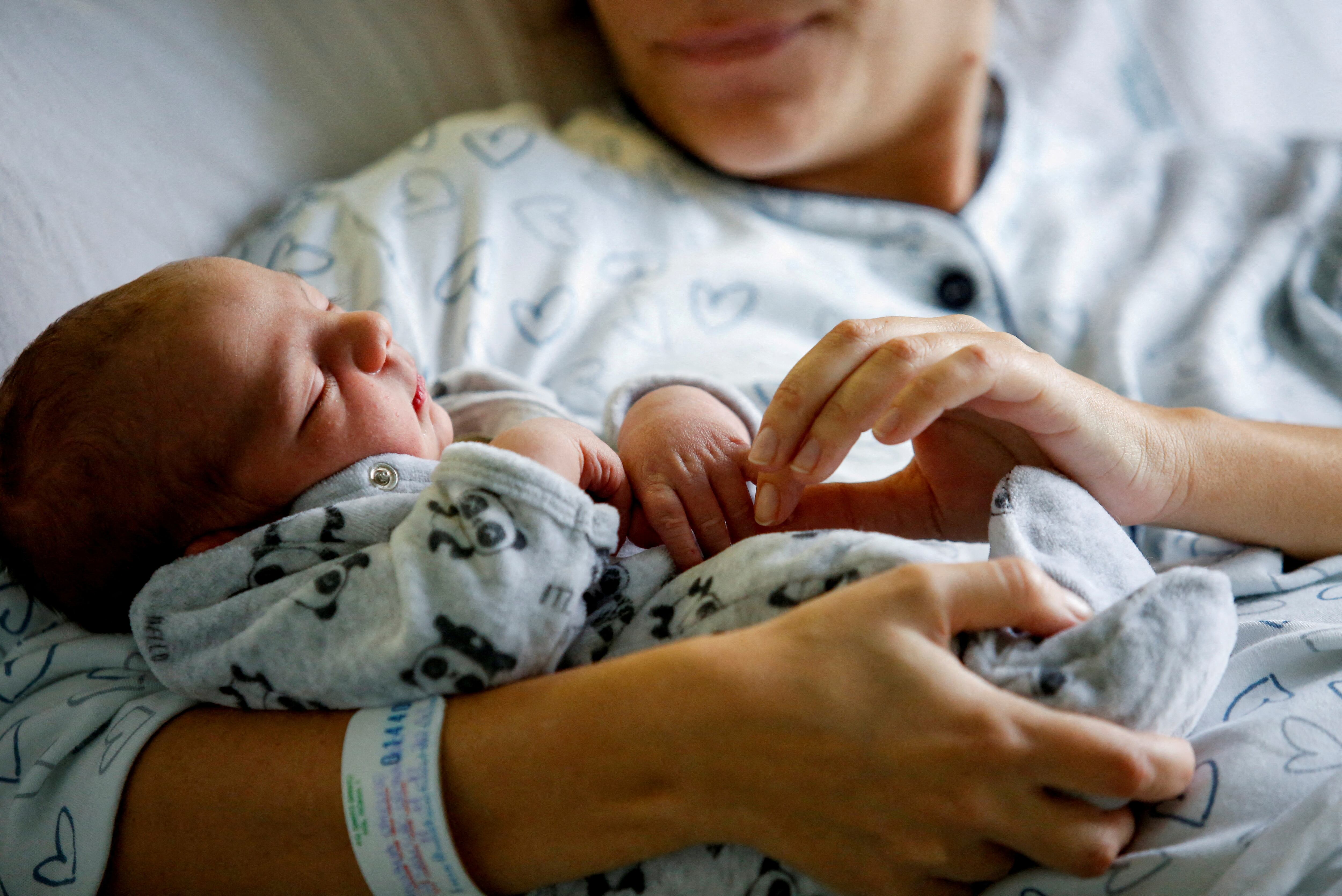 Incluso países que buscan aumentar su natalidad mediante tecnologías reproductivas no han visto un cambio significativo
(REUTERS/Remo Casilli/File Photo)