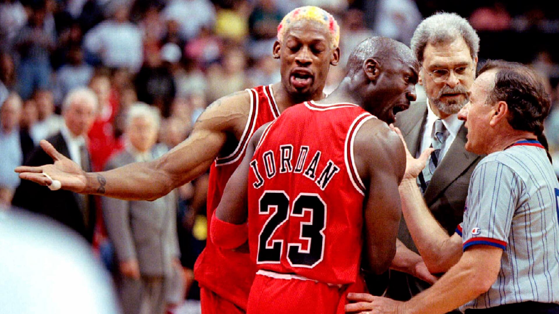 Michael-Jordan-Phil-Jackson-Dennis-Rodman