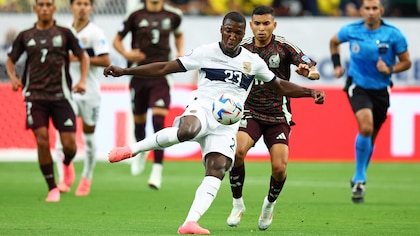 Ecuador empató 0-0 con México en un duelo cargado de polémica y será el rival de Argentina en los cuartos de final de la Copa América