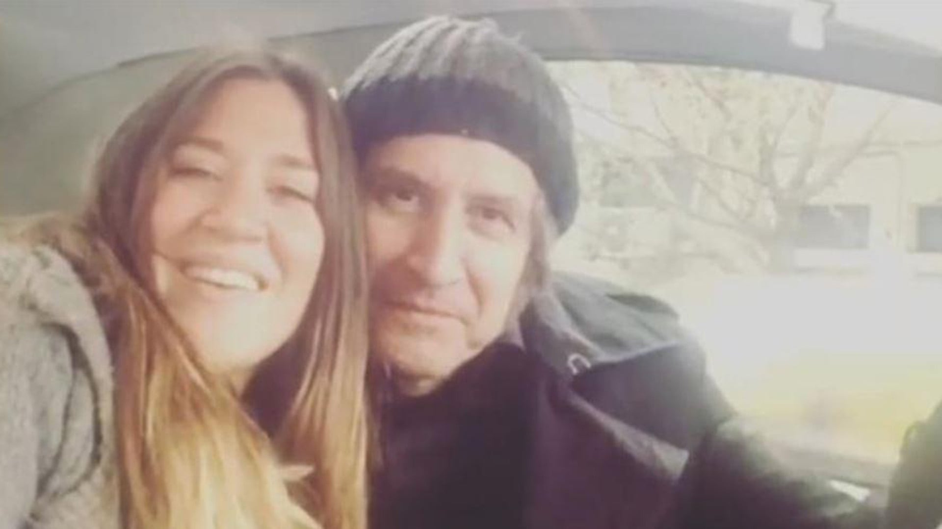 Jimena Baron con su padre, Jorge Guevara