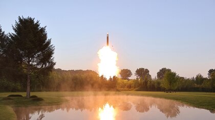 El régimen de Corea del Norte realizó un nuevo lanzamiento de un misil balístico