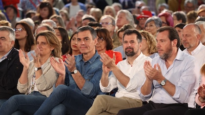El líder del PSOE en Castilla y León insta al Congreso a pronunciarse sobre la autonomía leonesa y pide a Ferraz fijar una postura