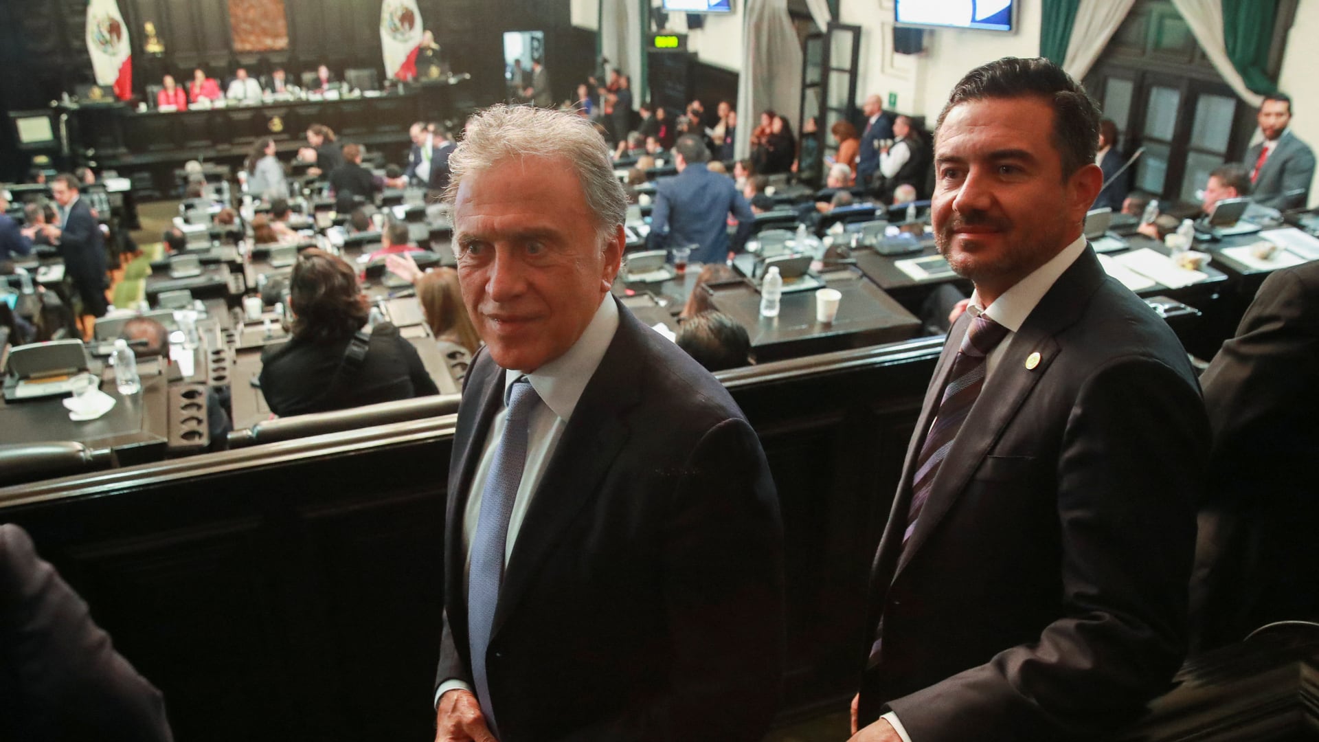 Miguel Angel Yunes Linares and his son Miguel Angel Yunes Marquez look on after members of Mexico's Senate passed the highly contested proposal on judicial reform presented by the government of President Andres Lopez Obrador, in Mexico City, Mexico September 11, 2024. REUTERS/Henry Romero