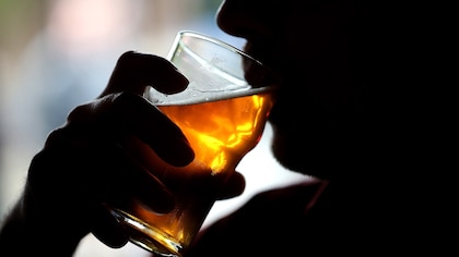 Cinco personas murieron por consumo de alcohol adulterado en Querétaro