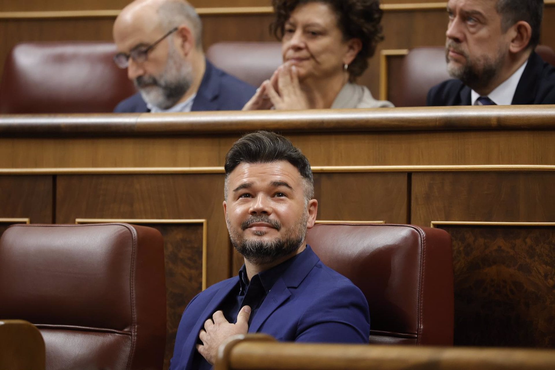 Rufián advierte a Sánchez de un pacto de Junts con PP y Vox y este dice que hay mucho por hacer hasta 2027