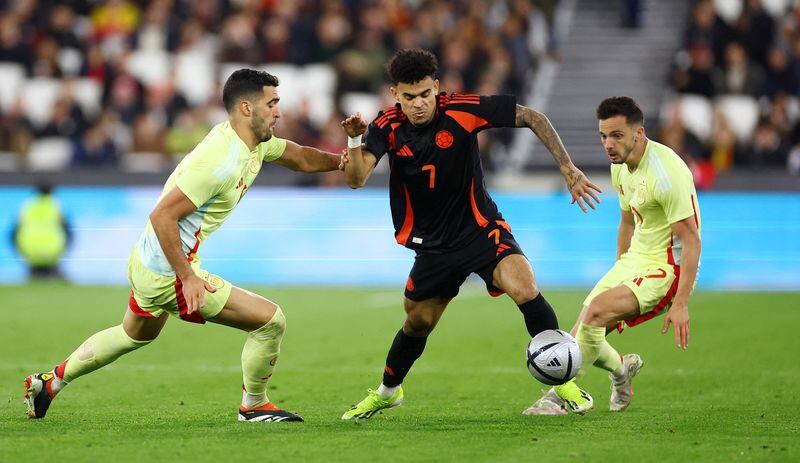 El delantero colombiano Luis Díaz junto a Daniel Muñoz fueron los protagonistas del golazo que le dio la victoria a los dirigidos por Néstor Lorenzo - crédito Hannah Mckay