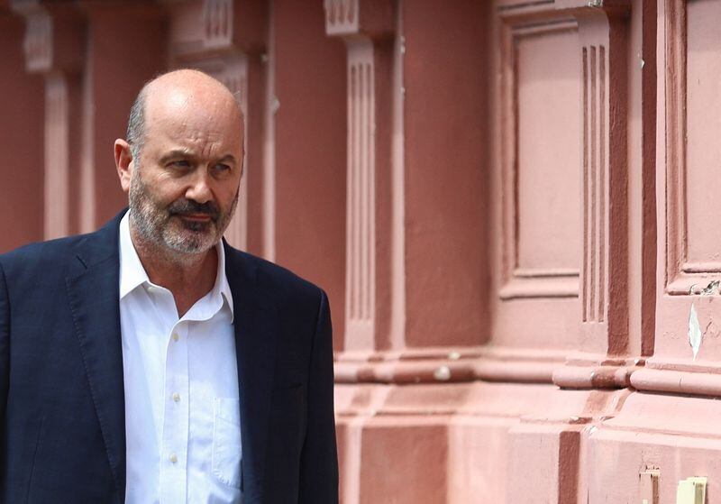 Foto de archivo. El economista argentino y ex presidente del Banco Central Federico Sturzenegger, abandona la Casa Rosada, en Buenos Aires, Argentina. Feb 22, 2024. REUTERS/Matias Baglietto