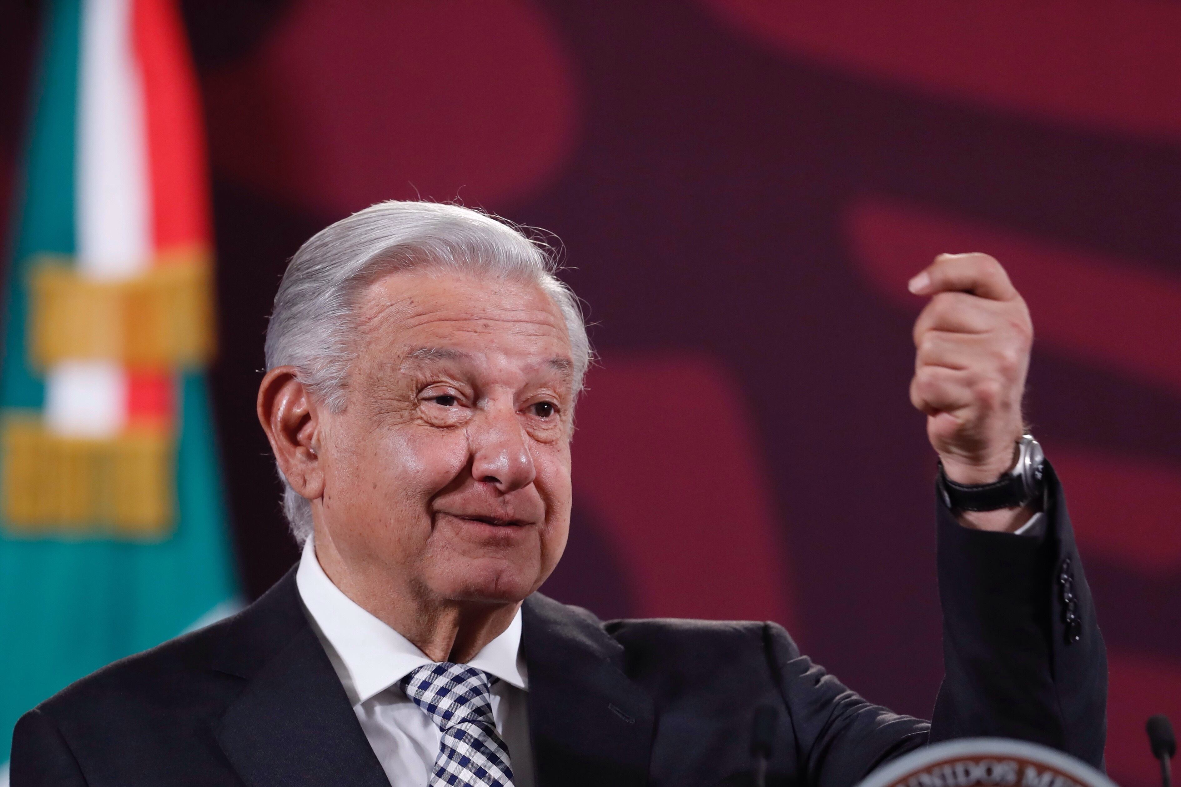 AMLO aclaró que no va a recibir a Milei. Dijo que la Cancillería no lo pidió y que tampoco lo pedirá él   