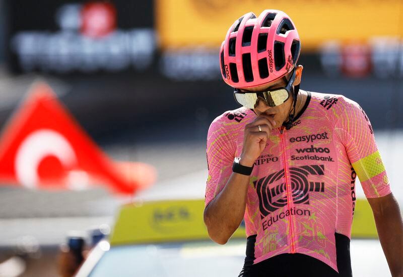 Richard Carapaz se convierte en el nuevo líder de la montaña - crédito Stephane Mahe / REUTERS 