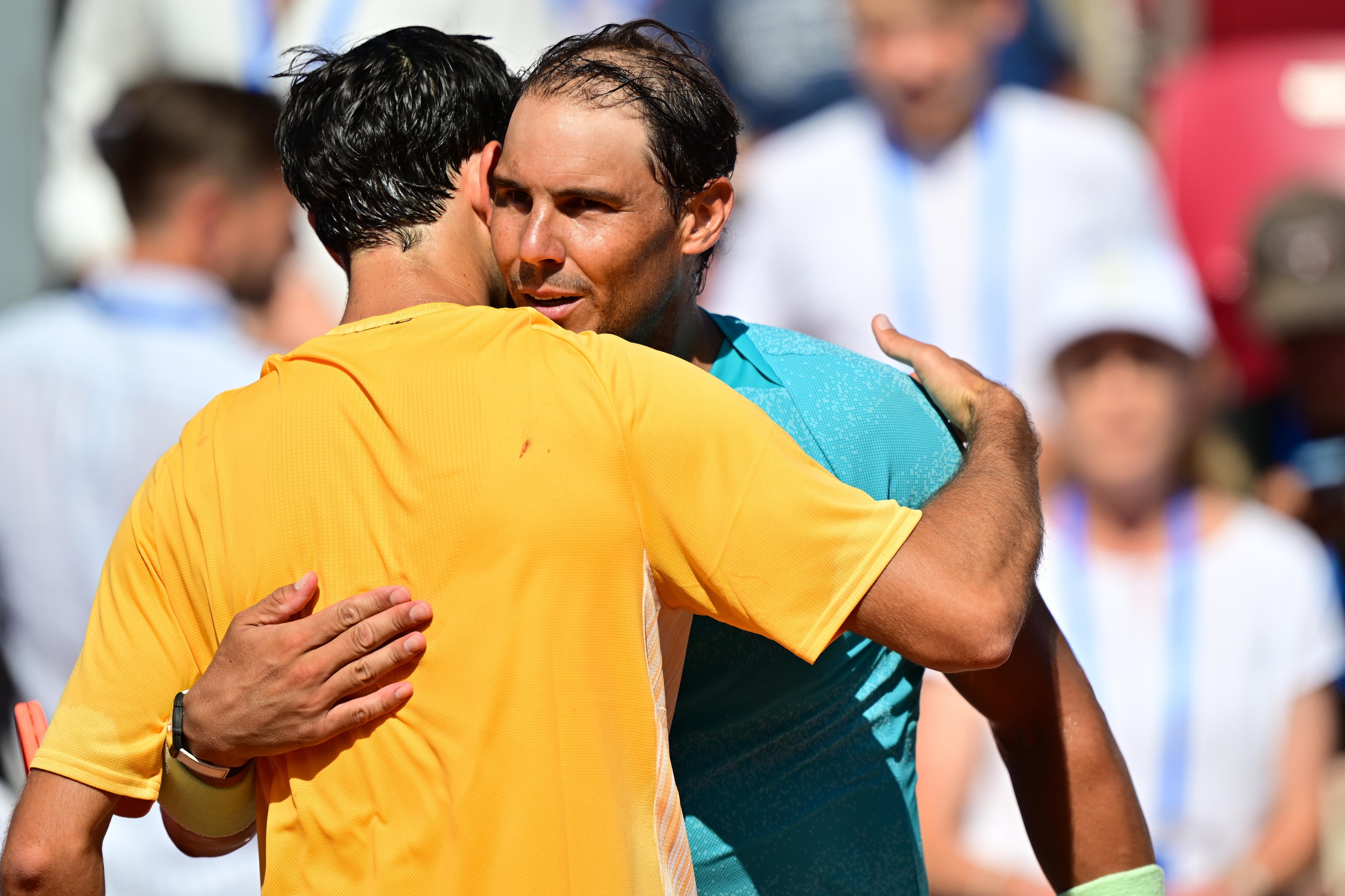 Nadal abraza a Nuno Borges (EFE/EPA/Bjorn Larsson Rosvall) 