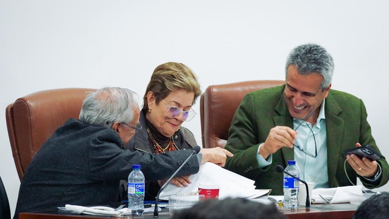 El ministro de Hacienda, Ricardo Bonilla; la ministra del Trabajo, Gloria Inés Ramírez, y el ministro del Interior, Luis Fernando Velasco, estuvieron presentes en el último día del tercer debate de la reforma pensional en la Comisión Séptima de la Cámara de Representantes - crédito Ministerio del Trabajo