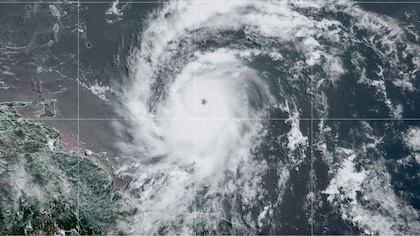 Qué provocó que el huracán Beryl se intensificara en tiempo récord