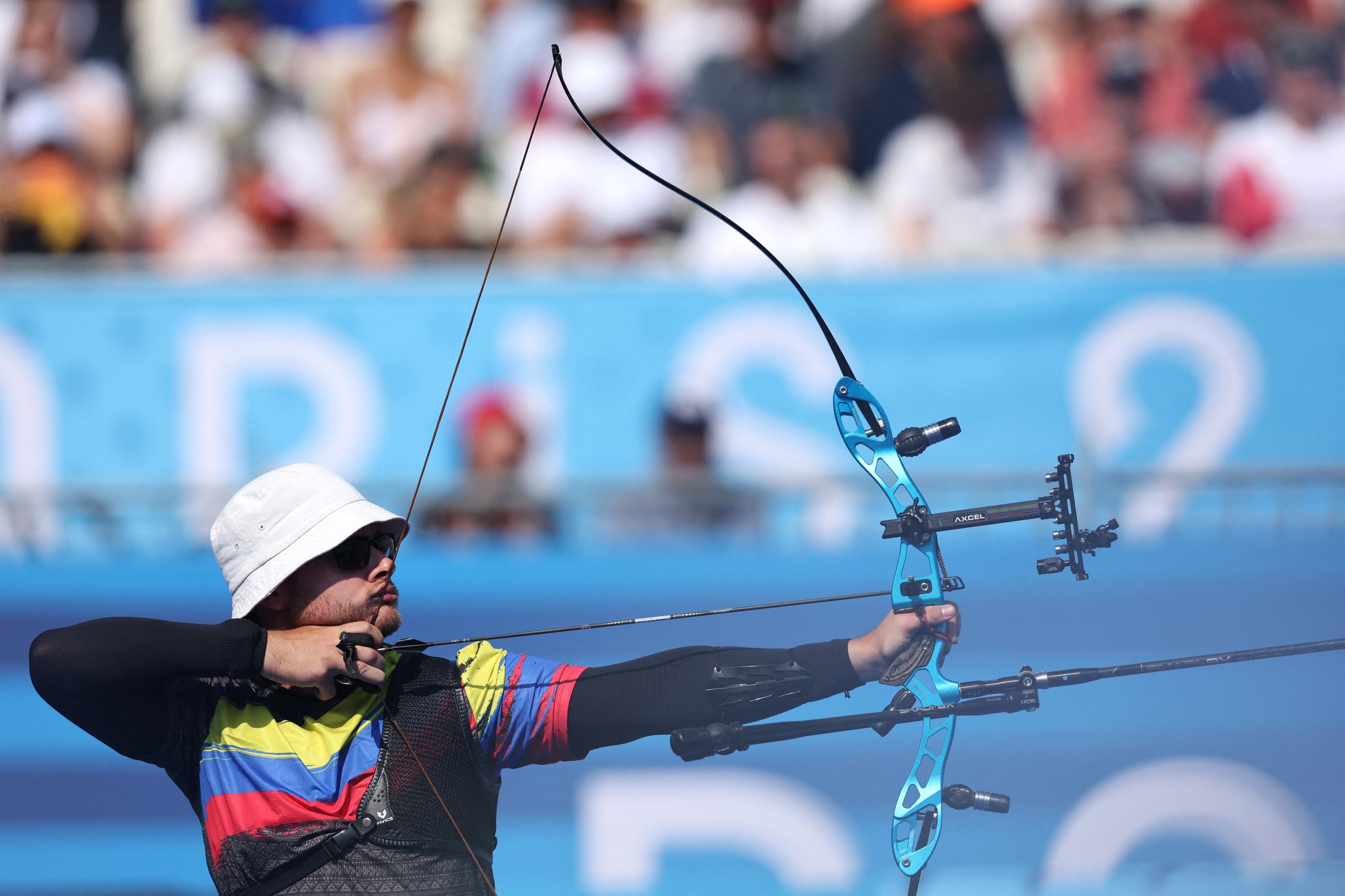 Santiago Arcila participará en la ronda de treintaidosavos de final de París 2024 - crédito Tingshu Wang / REUTERS 