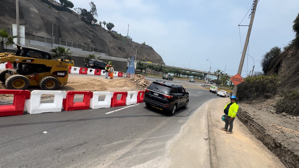 El proceso de izaje del puente comenzará el 4 de octubre, utilizando una grúa que afectará el tránsito durante 30 días, con cambios en los carriles. (Difusión)