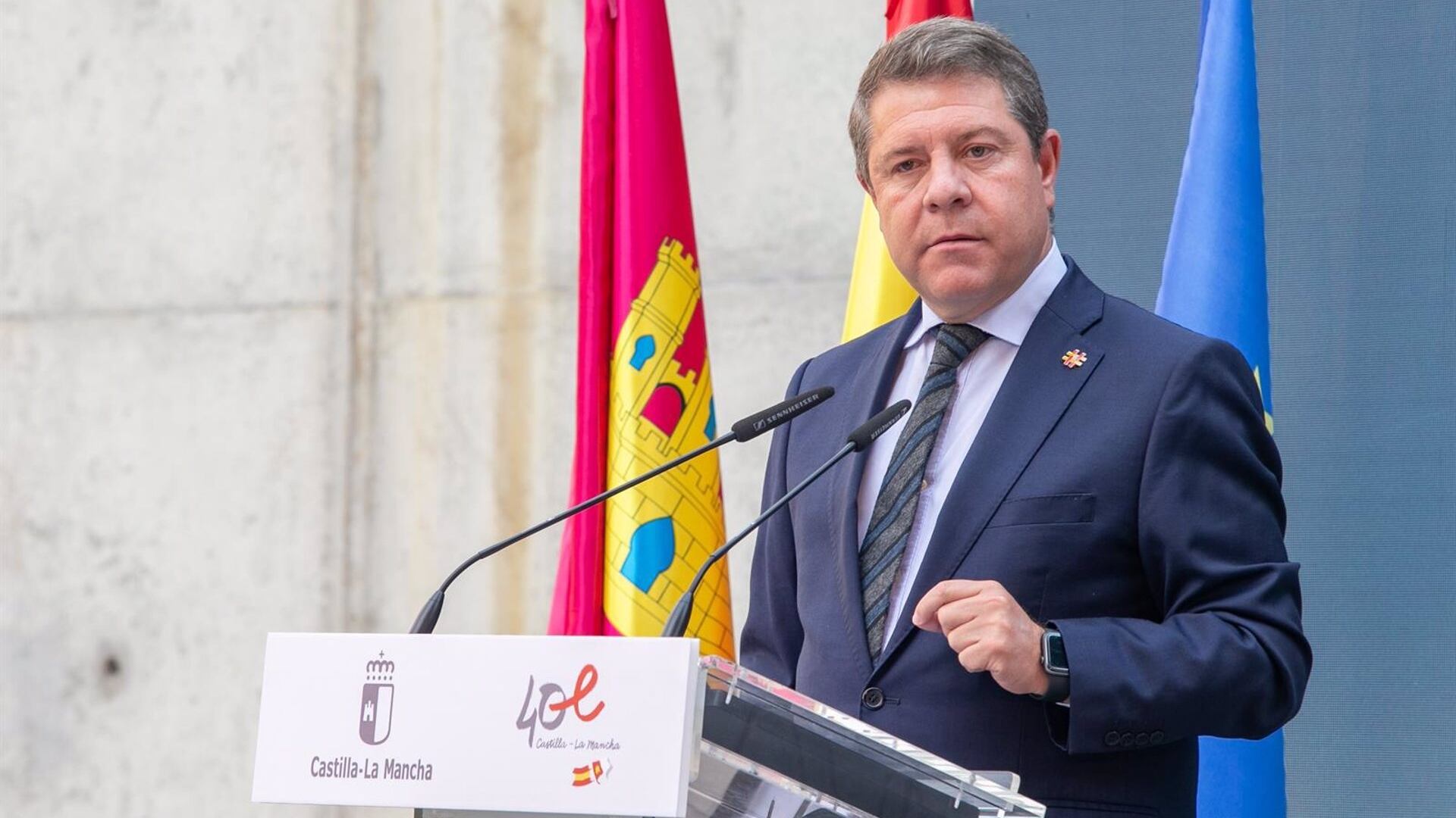 Page se enfrenta a Ferraz y sugiere a Sánchez un adelanto electoral: “Esto se resuelve en términos electorales”
