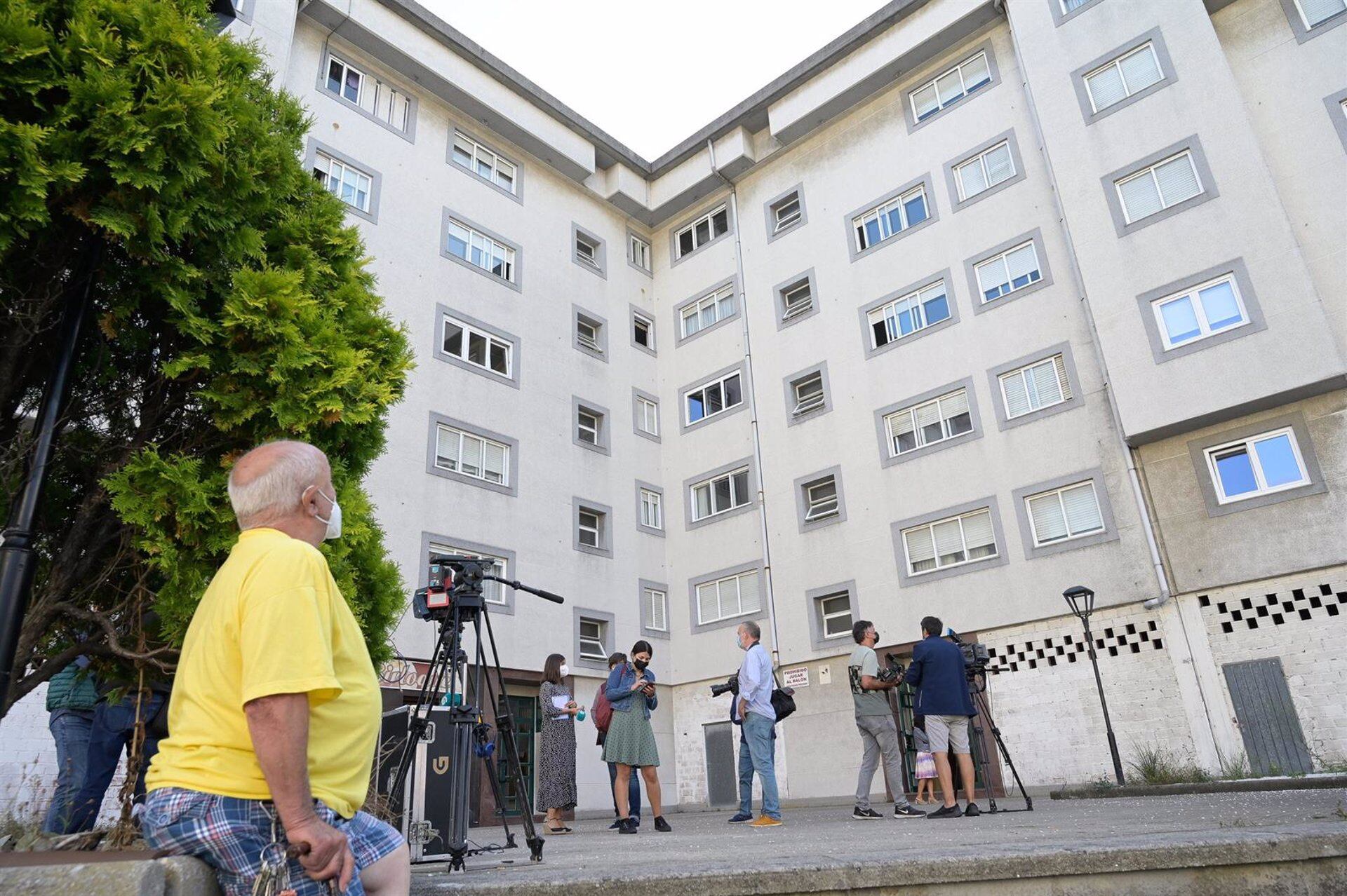 Fiscalía pide 25 años de cárcel para el detenido por el asesinato de su pareja en O Birloque, en A Coruña