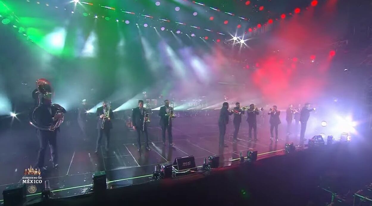 La Banda MS inició su espectáculo en el Zócalo del Grito de Independencia con el tema "El Sinaloense" (YouTube/ Gobierno de México)