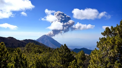 Continúa la vigilancia: Volcán de Colima bajo alerta amarilla