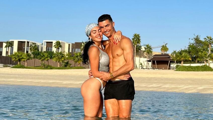 Georgina Rodríguez y Cristiano Ronaldo en una imagen compartida por @cristiano (INSTAGRAM)