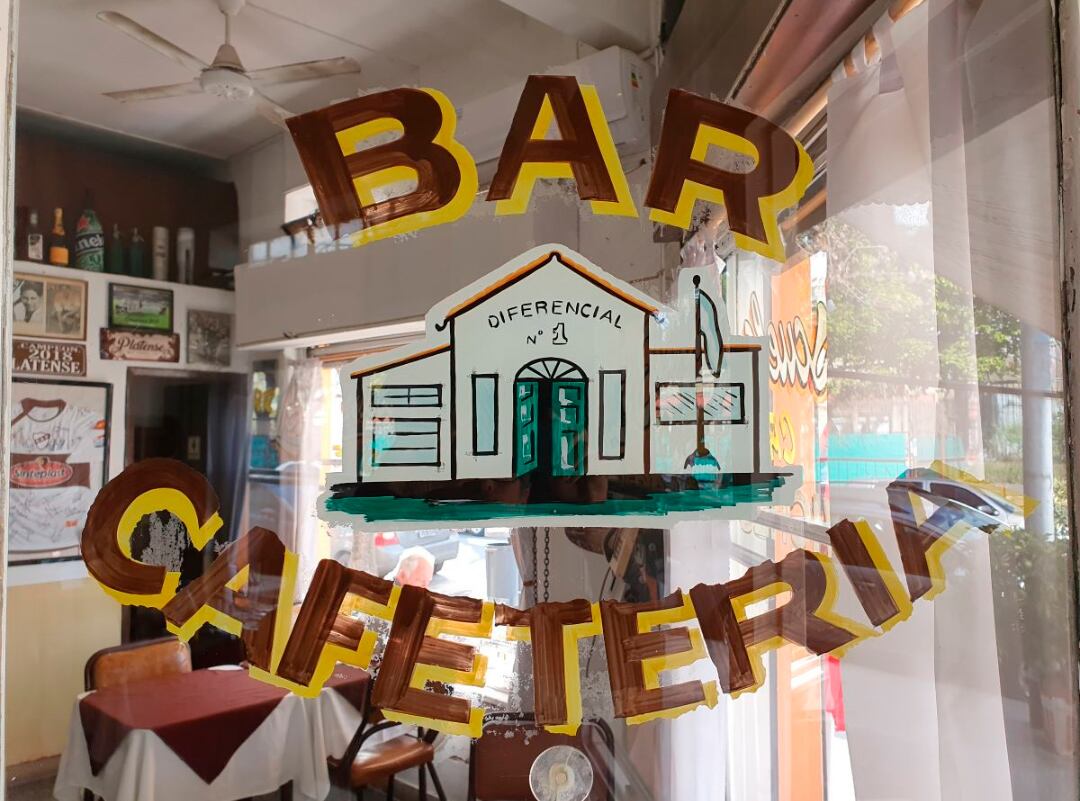 Cafetines de Buenos Aires. Bar La Escuela