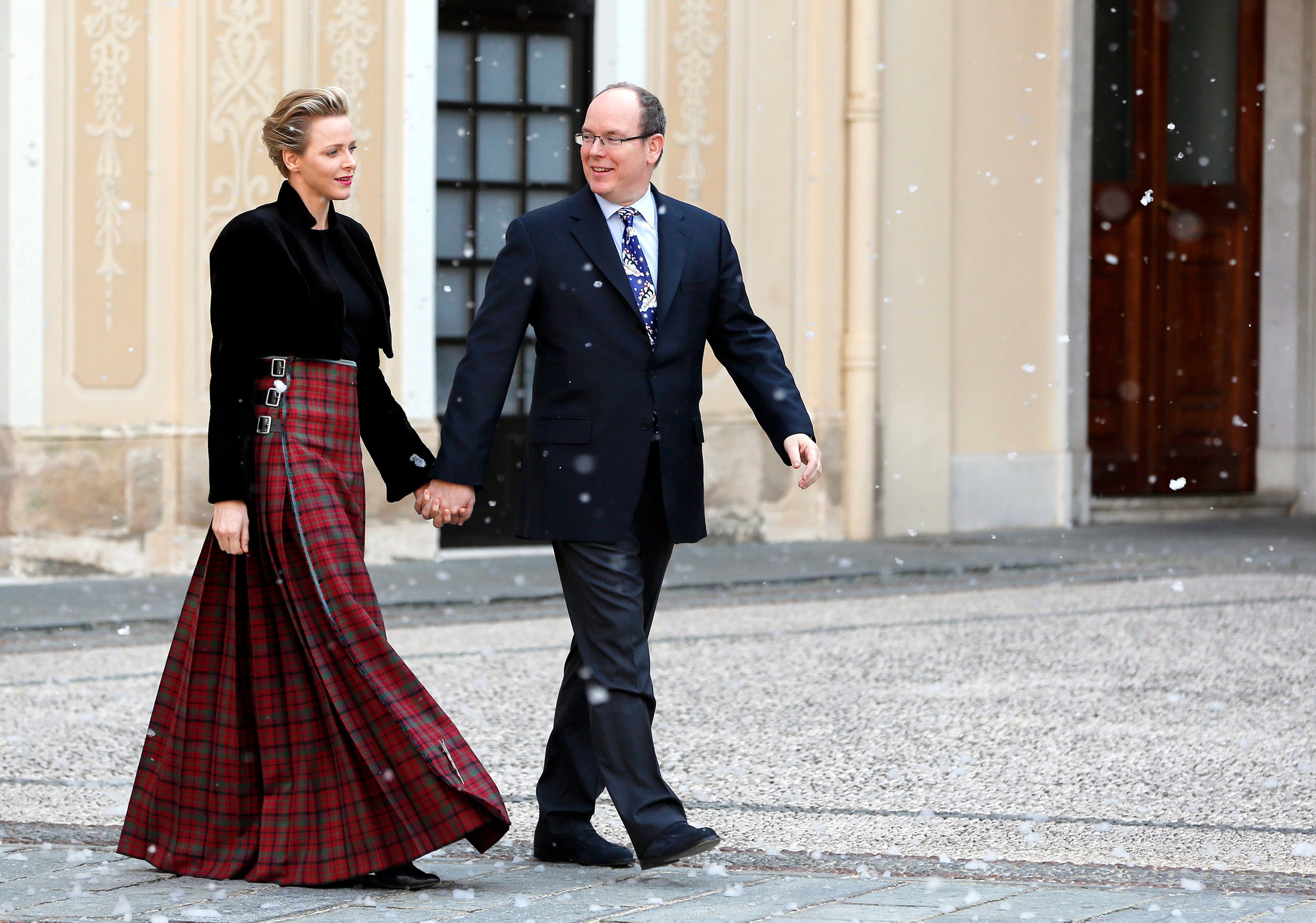 Alberto II de Mónaco y su esposa Charlene, en una imagen de archivo. EPA/SEBASTIEN NOGIER
