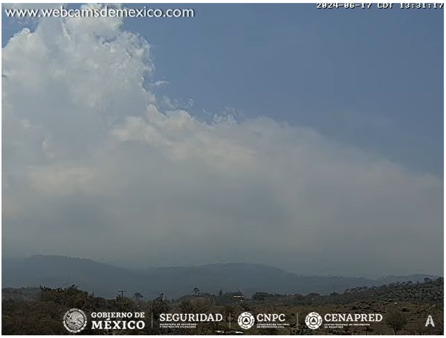 Imagen 1: Volcán de Fuego de Colima, 13:31 h (hora local).