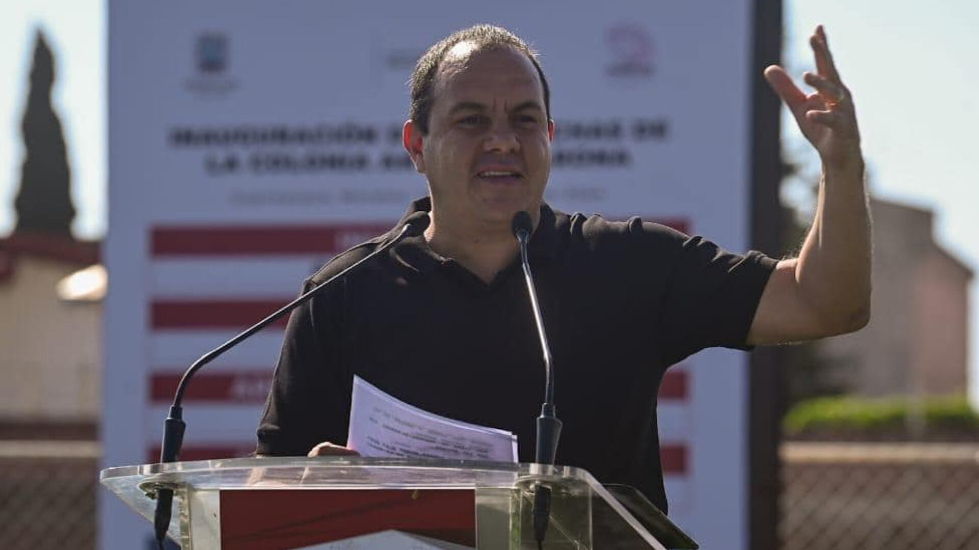 Fotografía de Cuauhtémoc Blanco, gobernador de Morelos y candidato de Morena a una diputación plurinominal