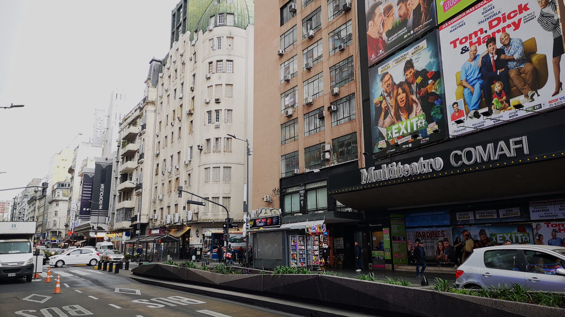 Hombre Araña de la calle Corrientes