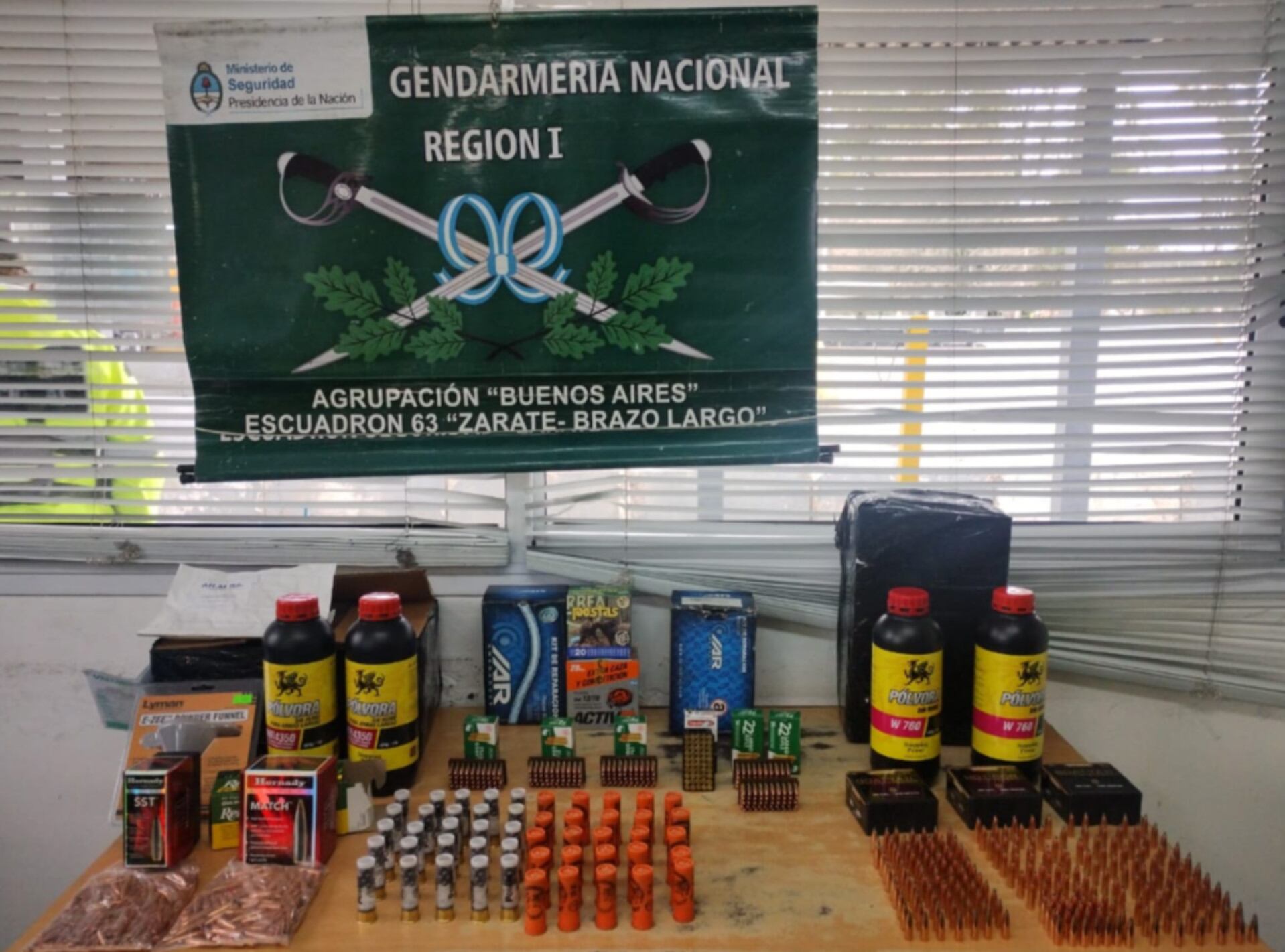 Gendarmería Nacional secuestró municiones ocultas en un camión (GNA)