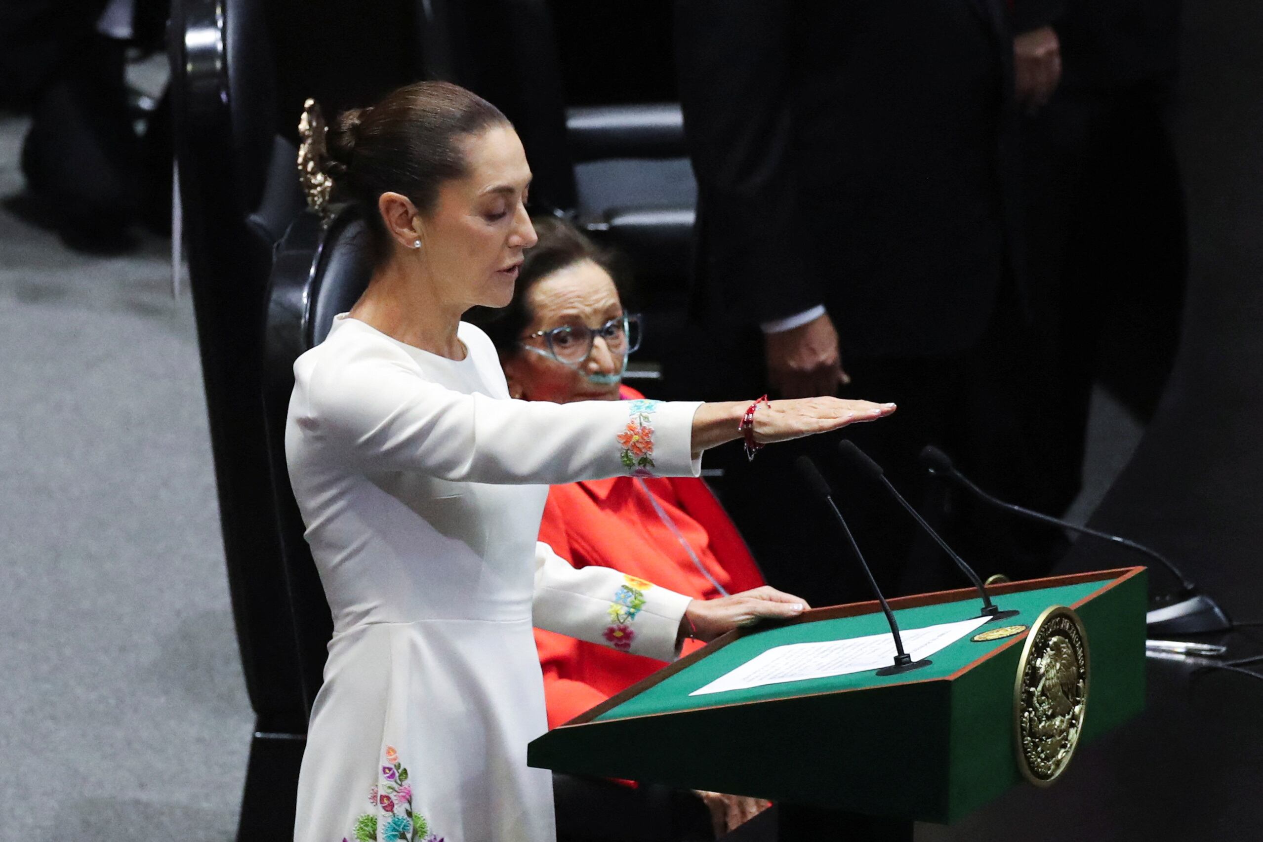 Claudia Sheinbaum takes her oath as Mexico's new President at the Congress, in Mexico City, Mexico, October 1, 2024. REUTERS/Henry Romero