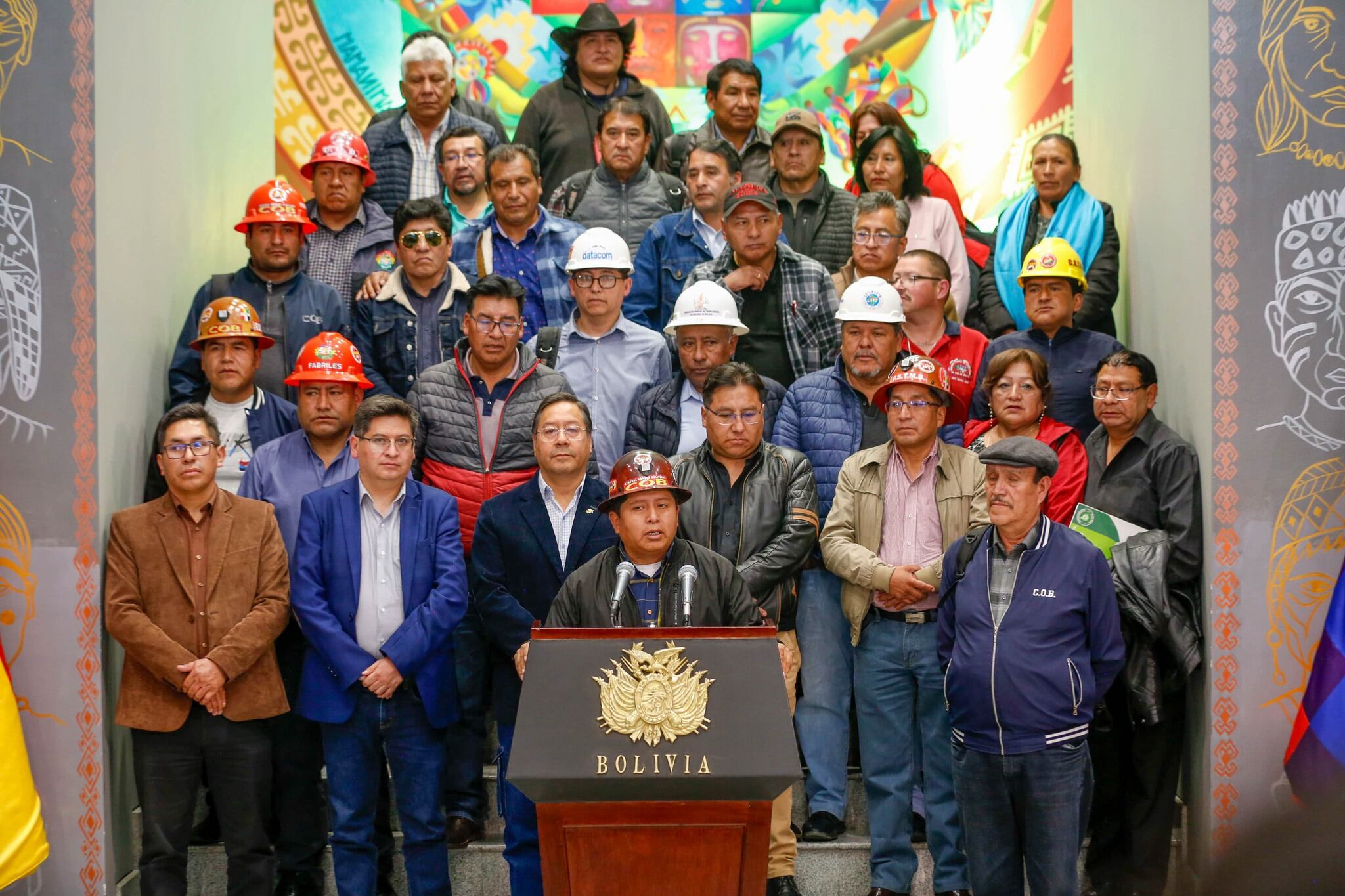 Juan Carlos Guarachi, secretario general de la Central Obrera Boliviana (COB), el sindicato más grande del país (EFE/ Ministerio De La Presidencia De Bolivia) 
