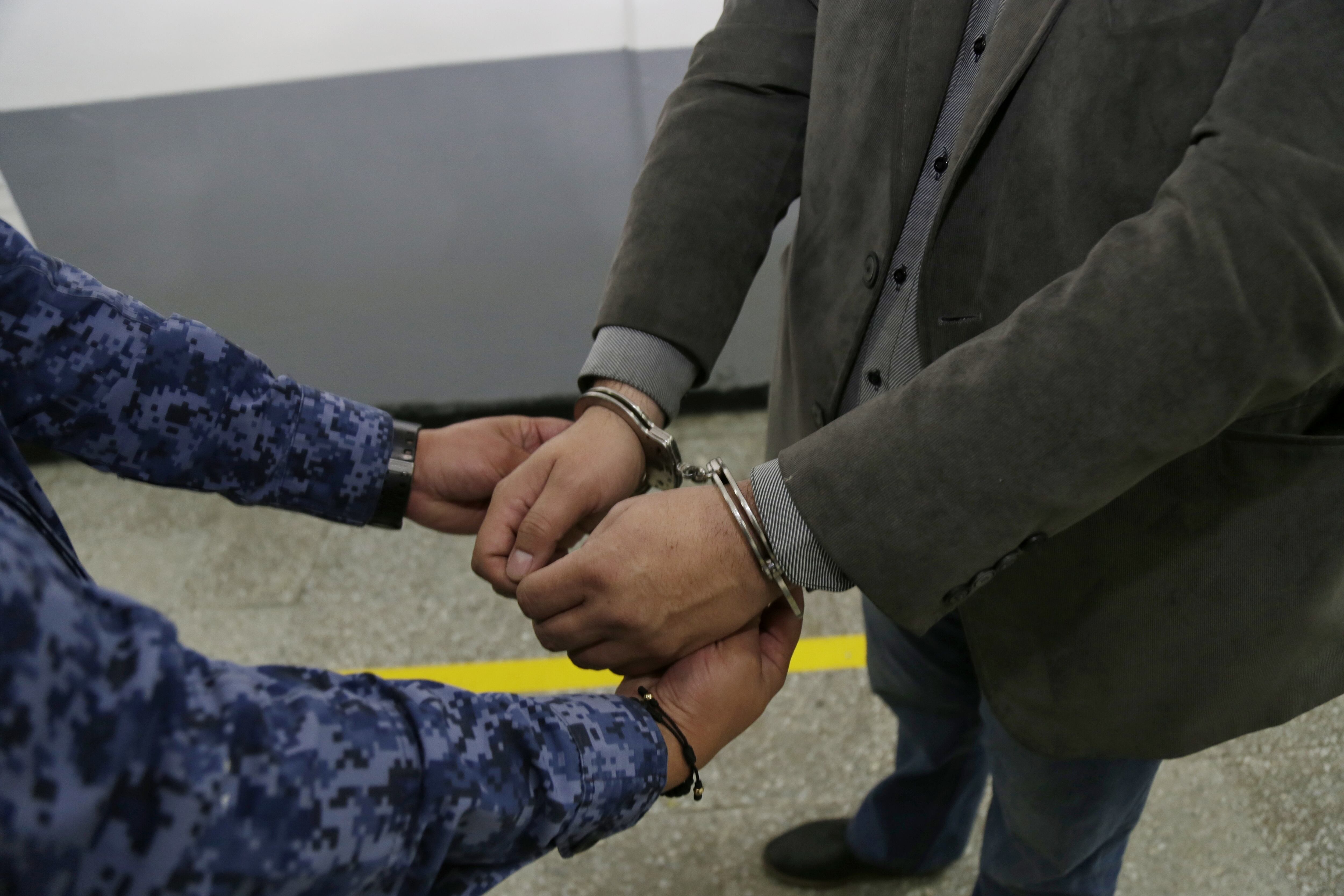 Los delincuentes, que escaparon al cortar una de las rejas del centro de detención, lograron salir sin ser detectados por los guardias - crédito Colprensa