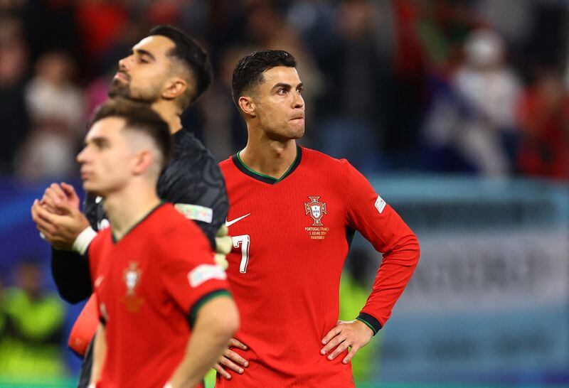 La frustración de Cristiano Ronaldo tras ser eliminado de la Eurocopa (REUTERS/Lisi Niesner)