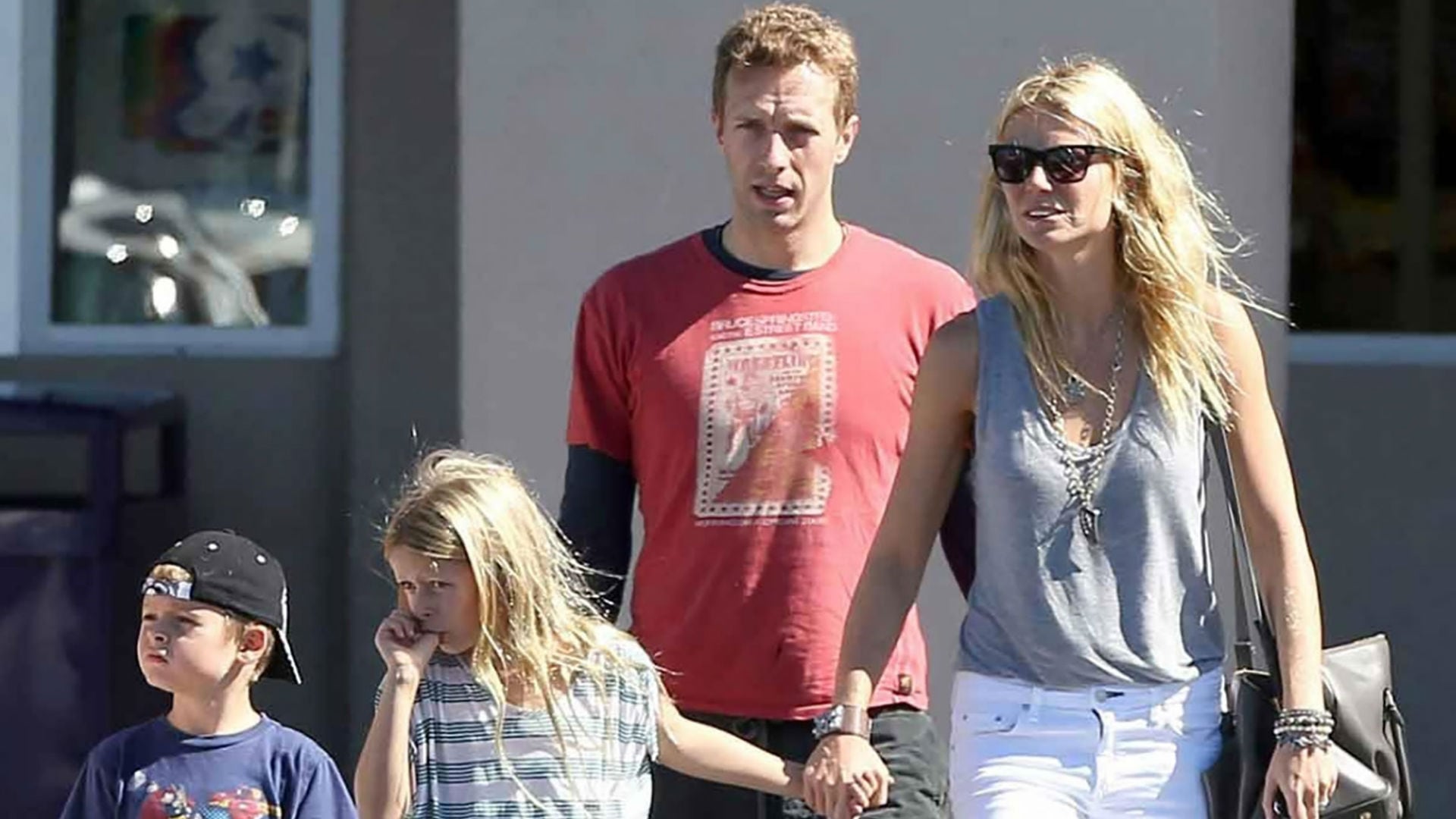 Paltrow con su ex Chris Martin y sus hijos Apple y Moses