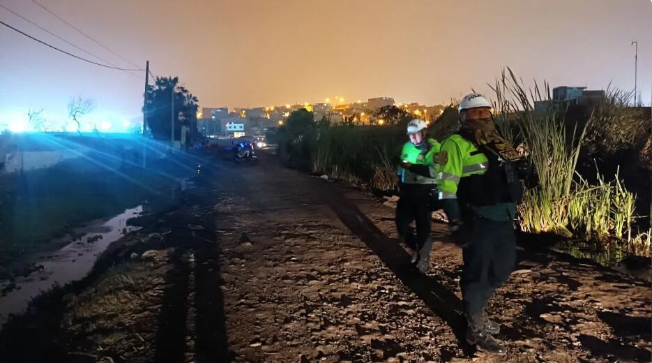 Macabro hallazgo: vecino encuentra cadáver en llamas en Chorrillos