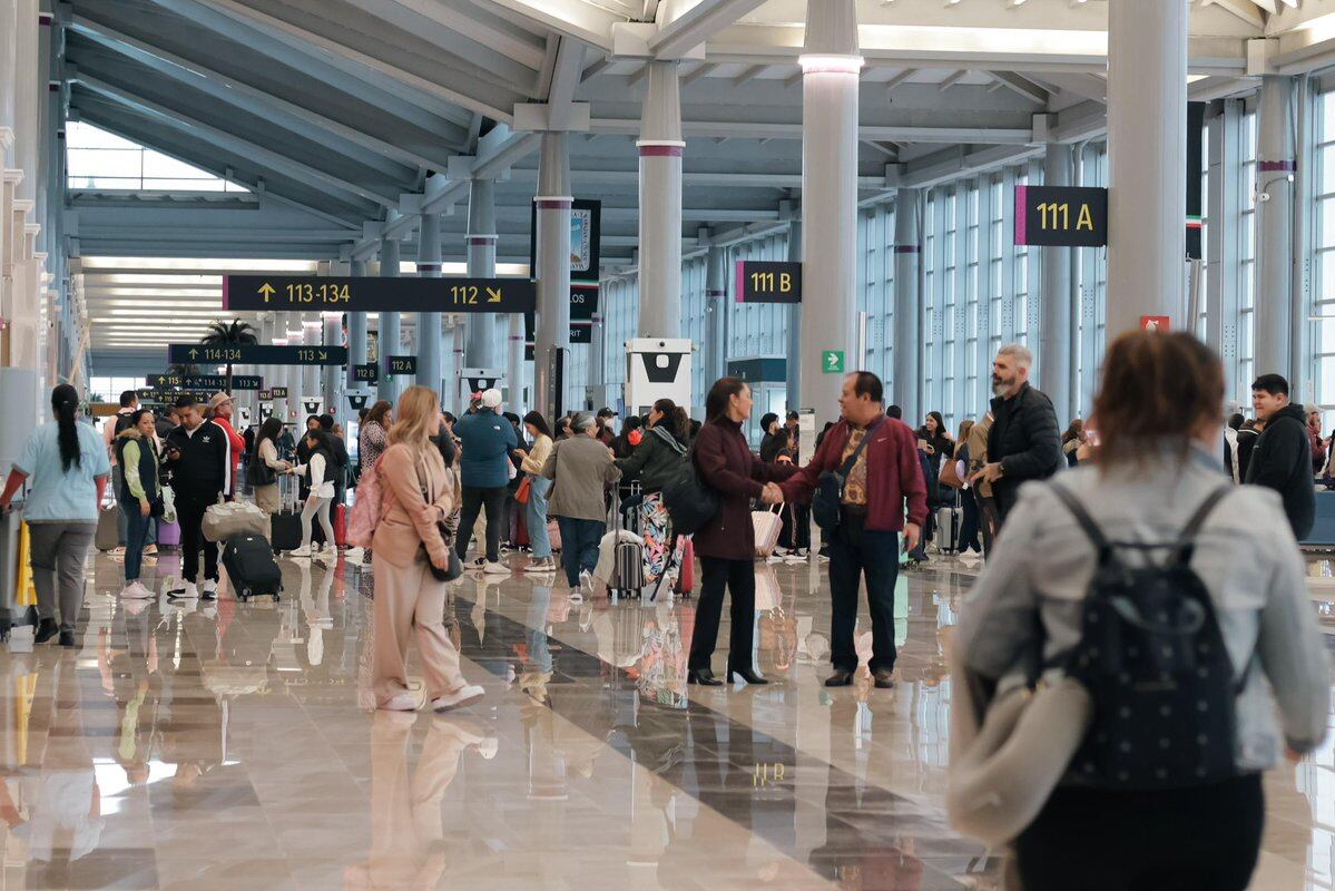 Usó las redes sociales para defender al aeropuerto del presidente AMLO 
  Claudia Sheinbaum, AIFA