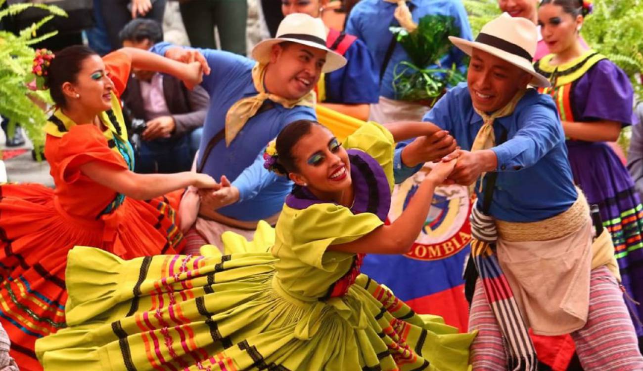 El Consejo Internacional de Organizadores de Festivales de Folclor y Artes Tradicionales, CIOFF Colombia, ya abrió su convocatoria anual. - Corporación Danza, arte y tradición Danza.