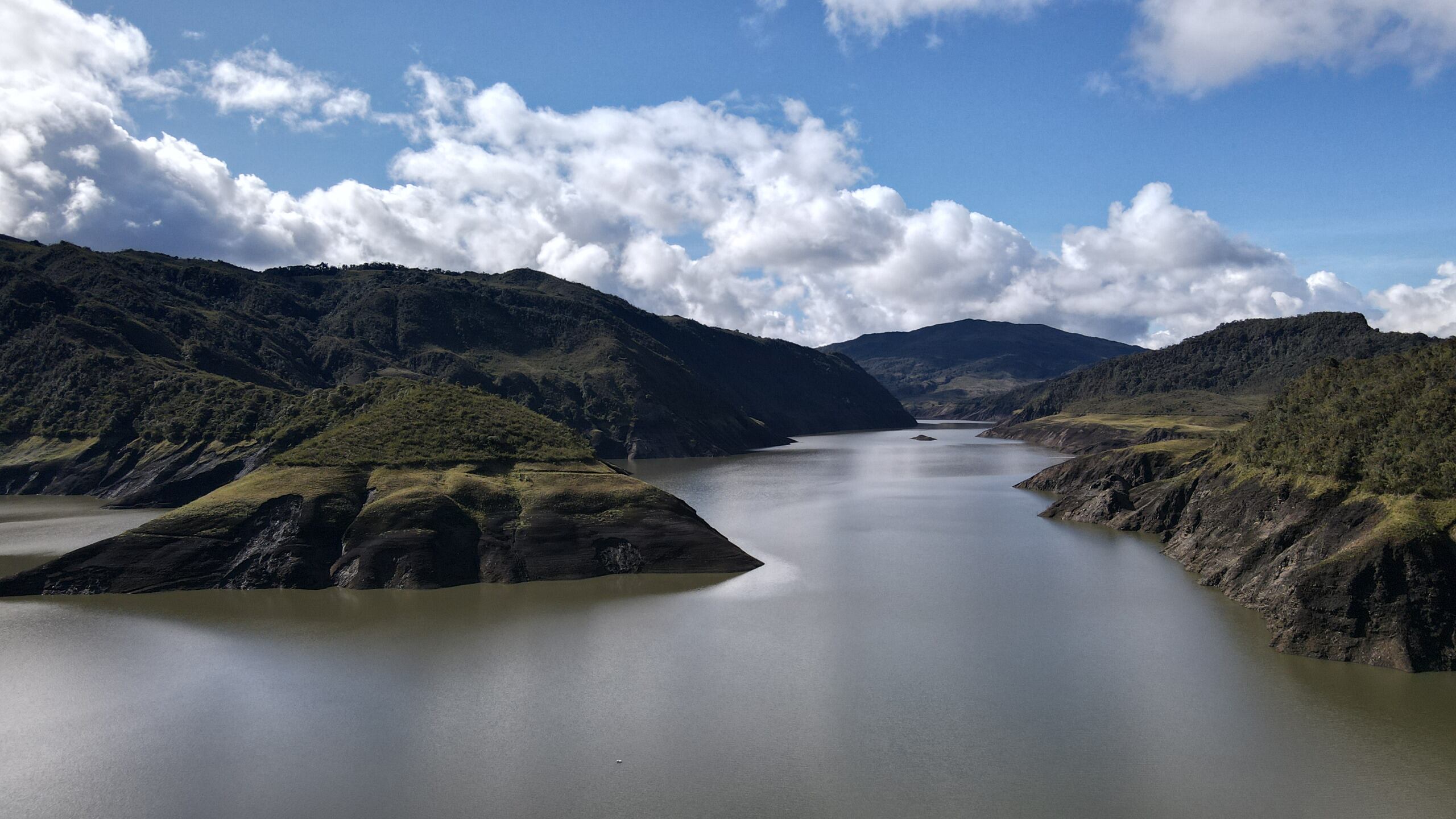 Así se ve el Sistema Chingaza a finales de mayo, después de más de un mes de racionamiento de agua en Bogotá - crédito Eaab