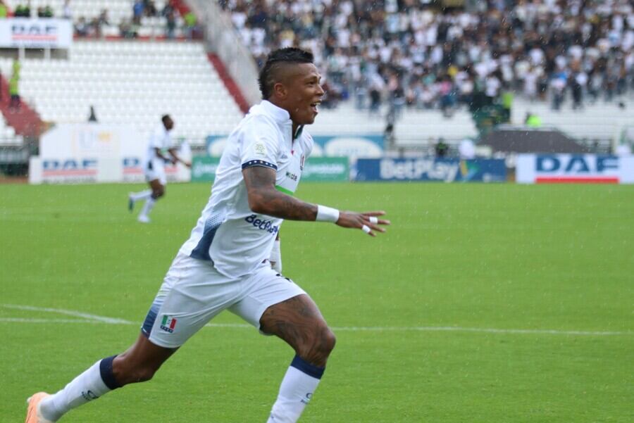 En aquella oportunidad, el ecuatoriano Arce fue protagonista de la goleada por 4-0 a Deportivo Cali-crédito Daniel Ocampo/Colprensa