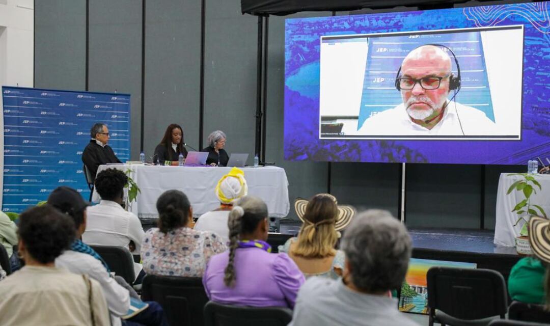 El excomandante del Bloque Catatumbo de las AUC rinde declaración en audiencia única de verdad ante la JEP desde Estados Unidos. 
JEP (Cortesía)