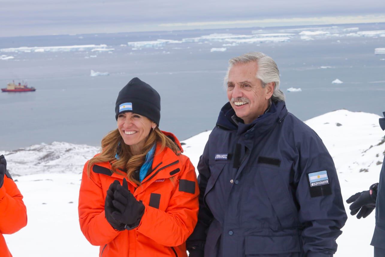 Alberto Fernández y Victoria Tolosa Paz en Antártida