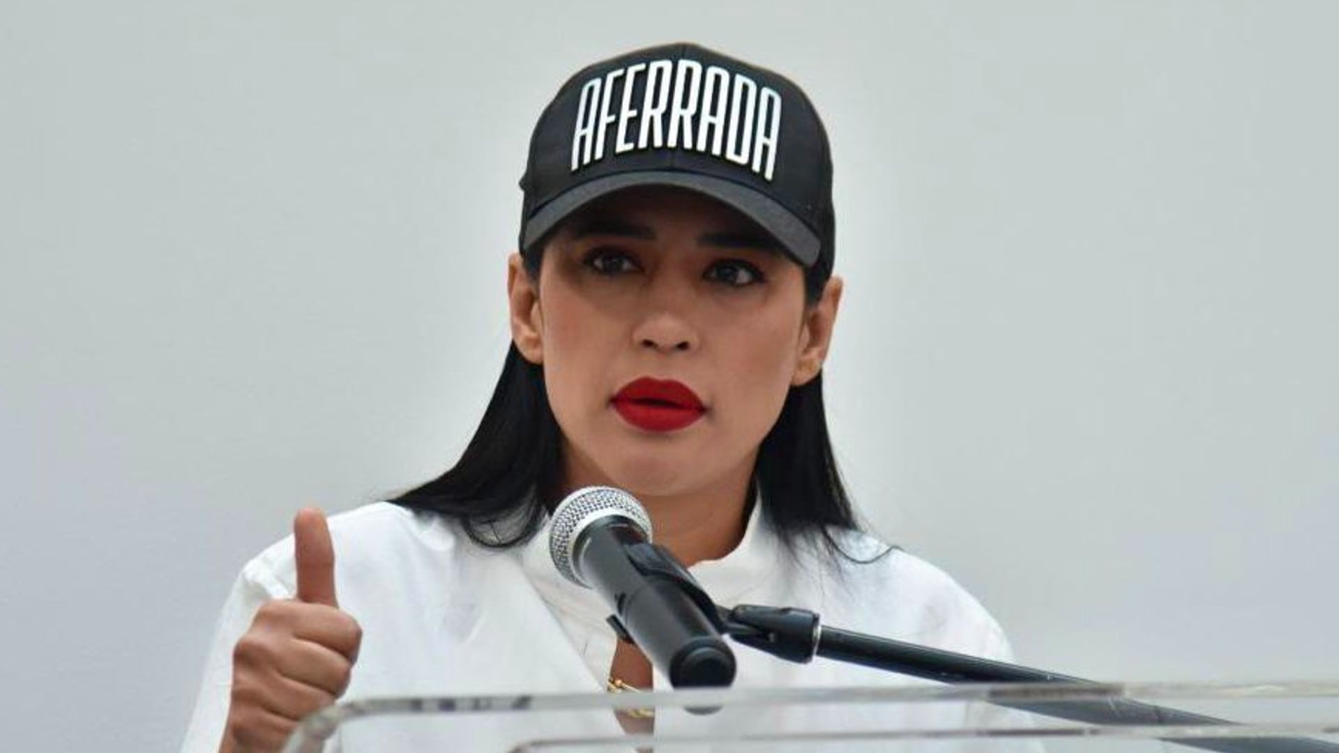 Sandra Cuevas se lanza contra PAN, PRI y MC para promover su organización política: “El pueblo ya no los escucha”