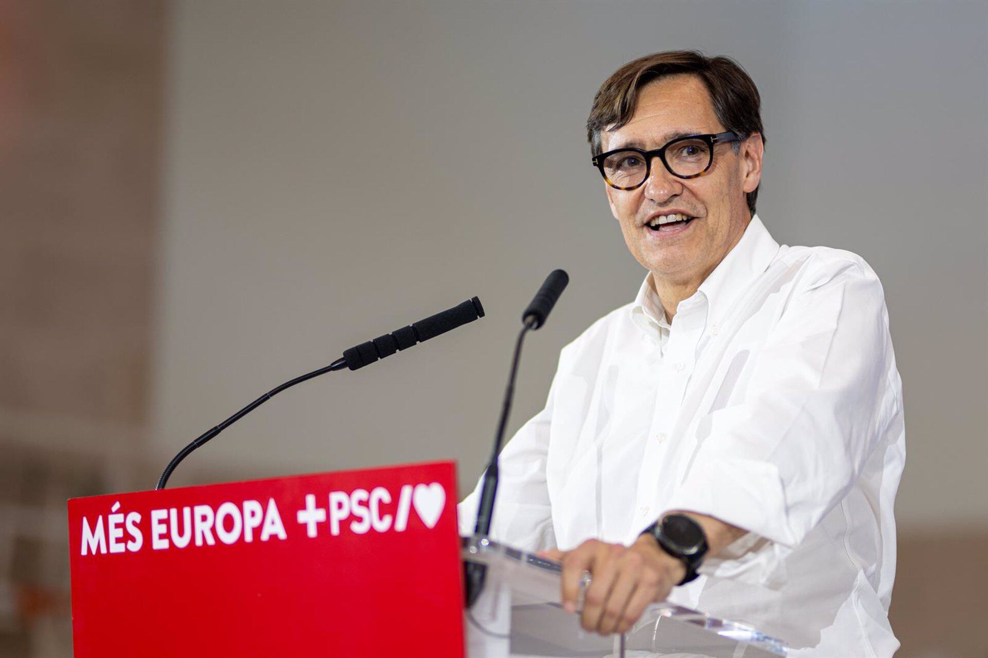 El primer secretario del PSC, Salvador Illa, en un mitin en L'Hospitalet de Llobregat, Barcelona, a 6 de junio de 2024. (Lorena Sopêna/Europa Press)
