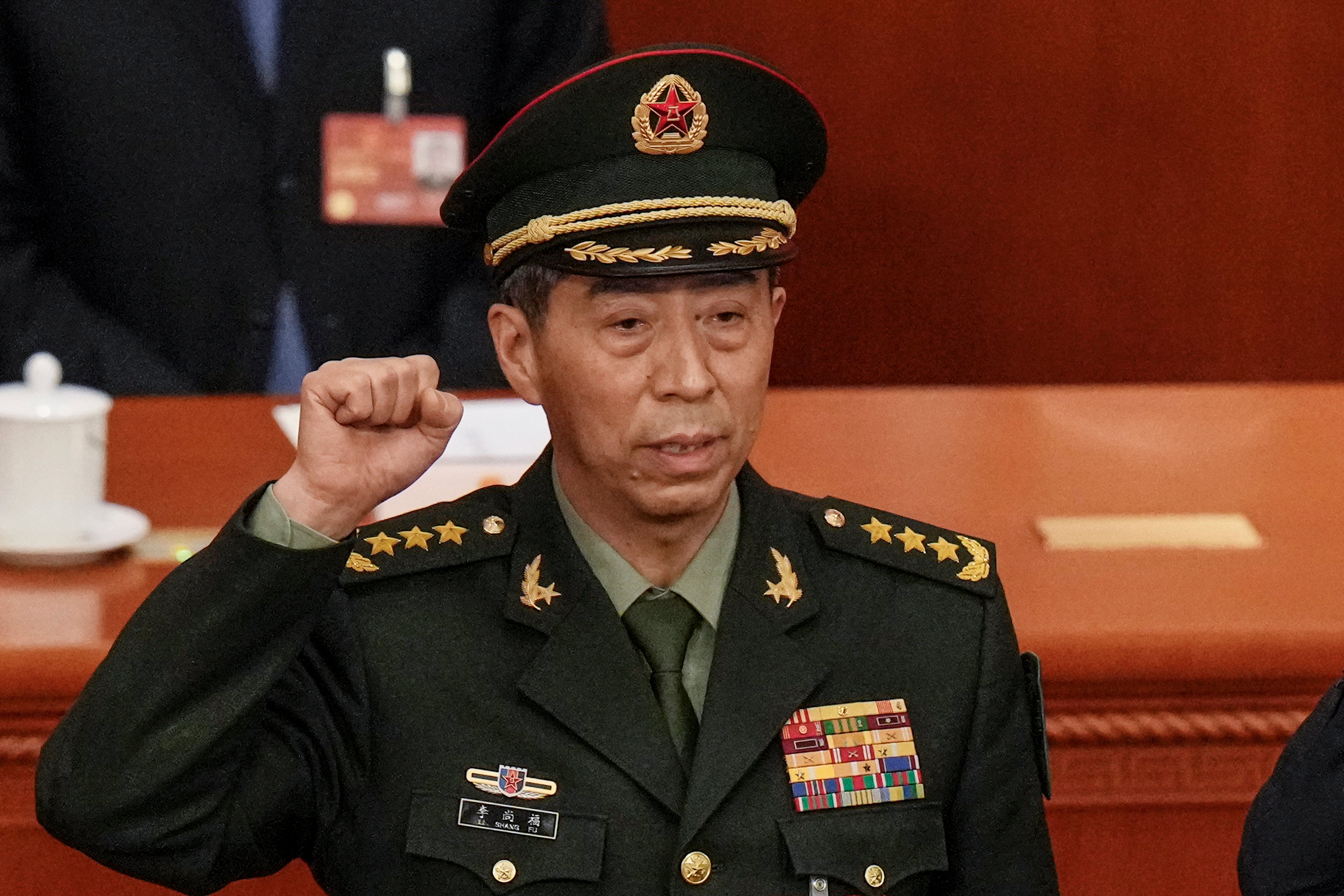 Li Shangfu fue destituido después de solo siete meses como ministro de Defensa de China (AP Foto/Andy Wong)