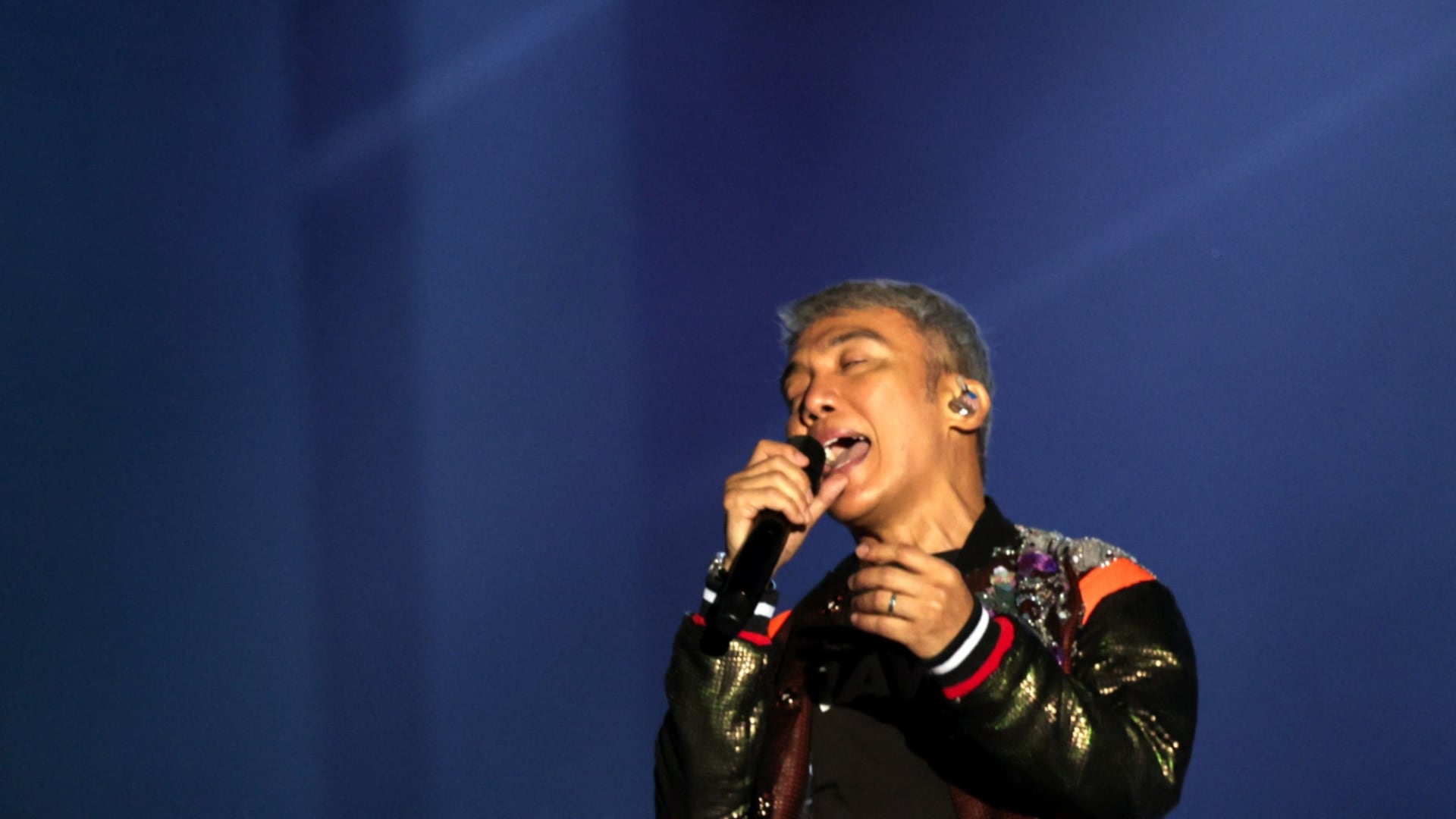 Arnel Pineda