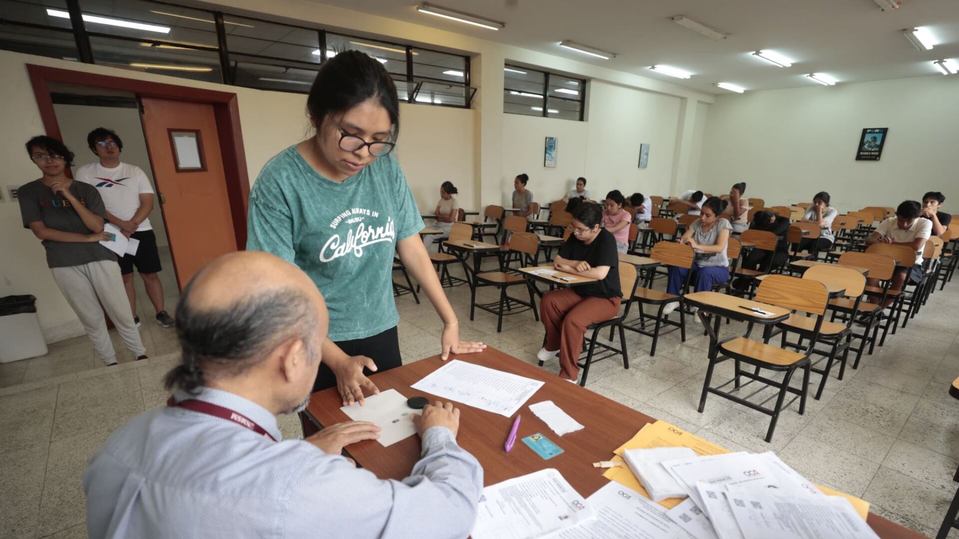 a apertura de nuevas sedes en regiones descentralizadas es parte de un proceso de ampliación de la oferta educativa de la UNMSM. Sin embargo, la escasa demanda plantea desafíos en la ejecución efectiva de este plan. (Andina)