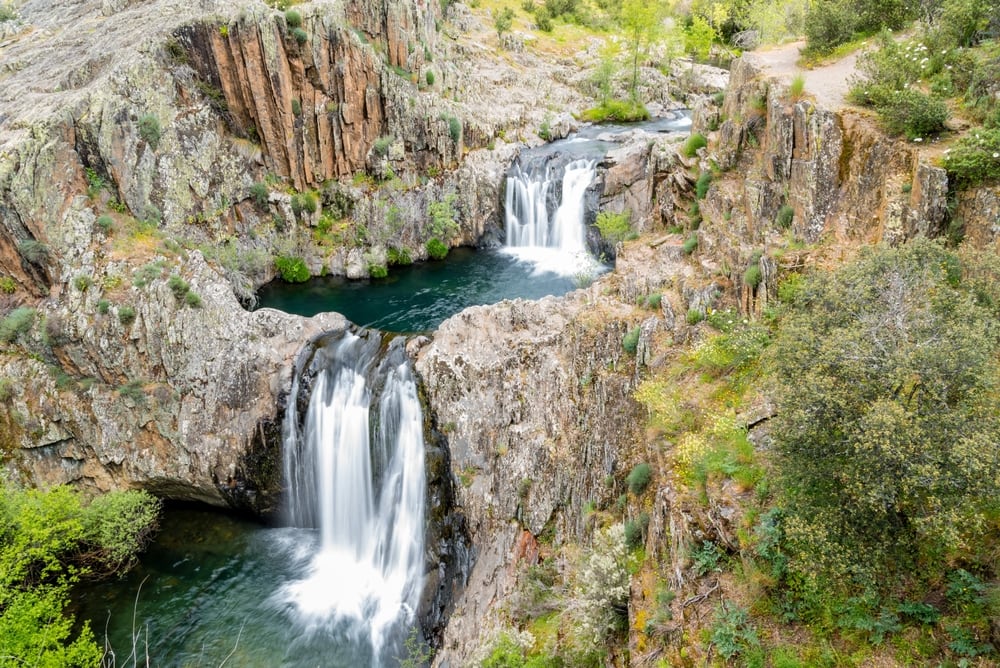 Cascada del Aljibe, en Guadalajara (Shutterstock España).