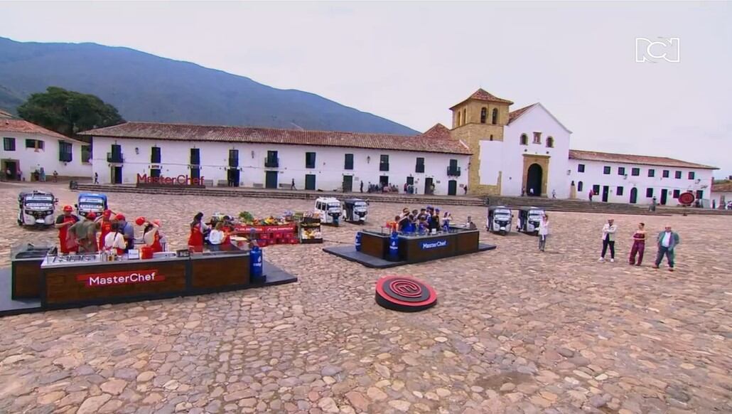 La primera prueba de campo de 'Masterchef Celebrity' se desarrolló por equipos en Villa de Leyva - crédito Canal RCN